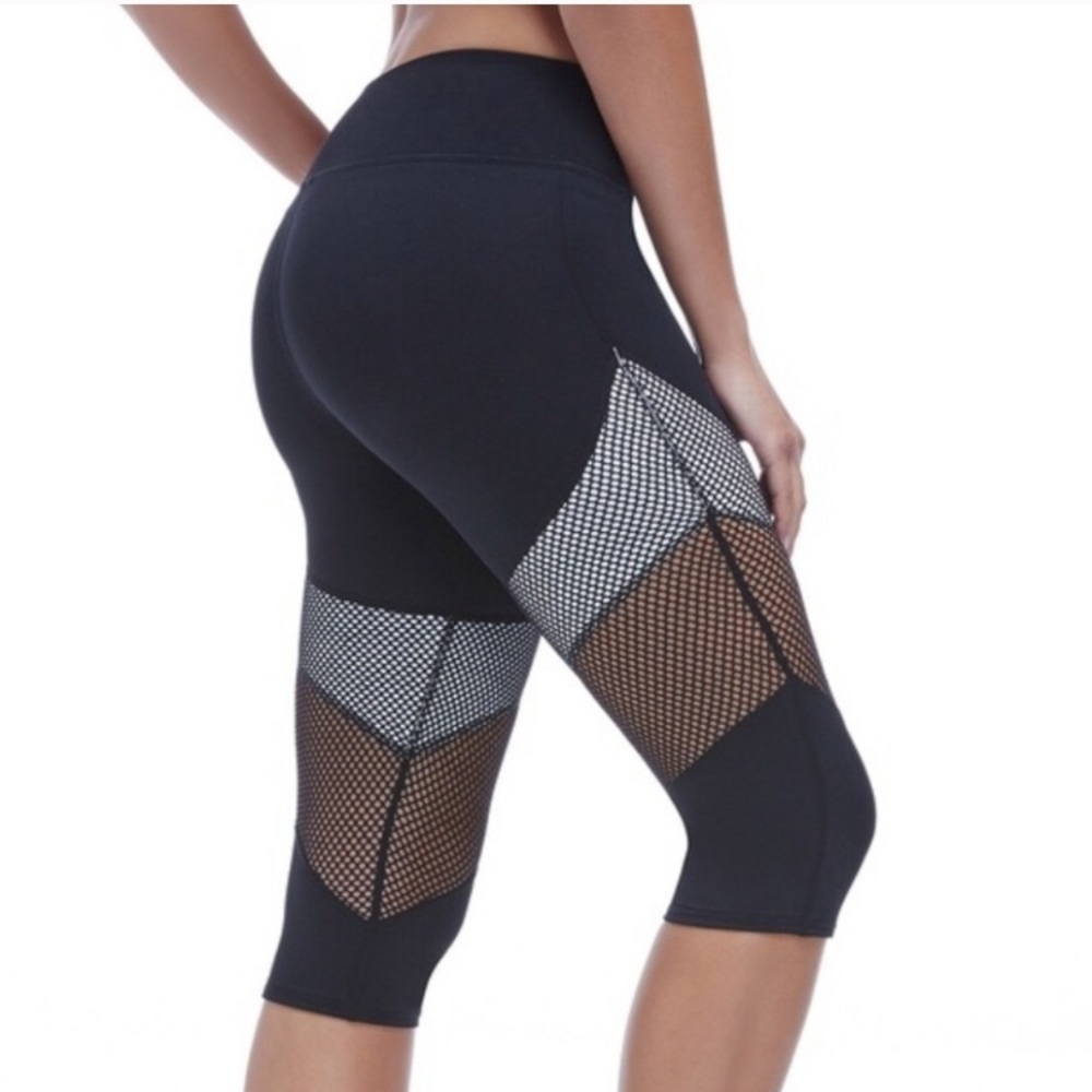 Fabletics black Rhodes cropped mesh leggings NWT